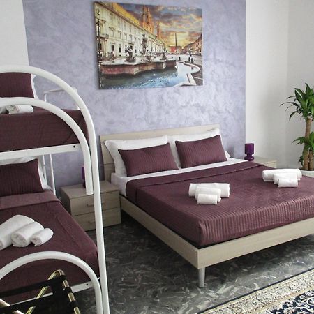 Maxim Rooms Rome Bagian luar foto