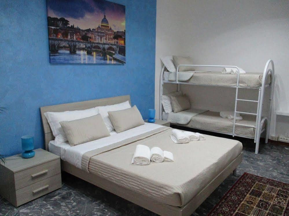 Maxim Rooms Rome Bagian luar foto
