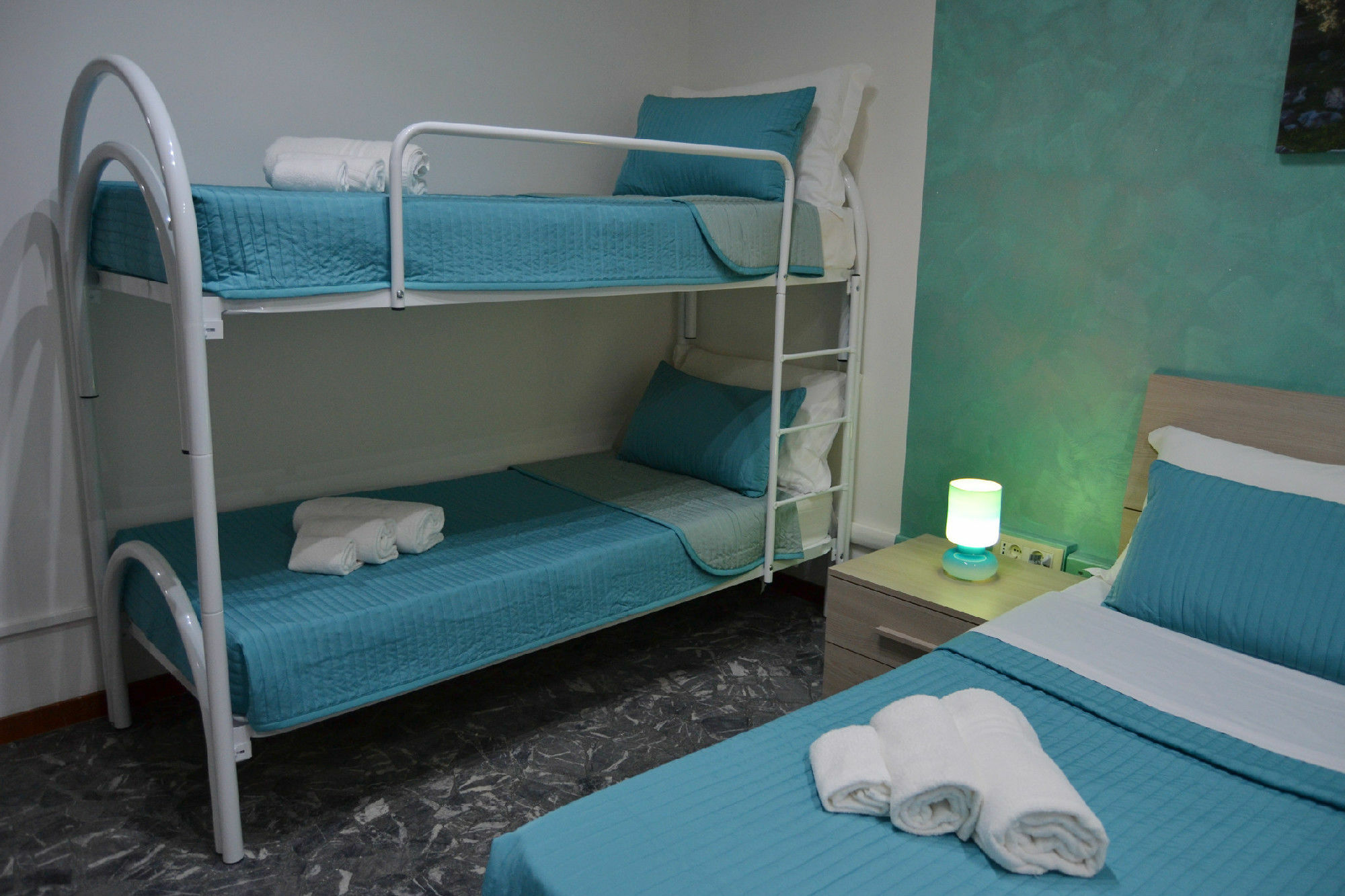 Maxim Rooms Rome Bagian luar foto