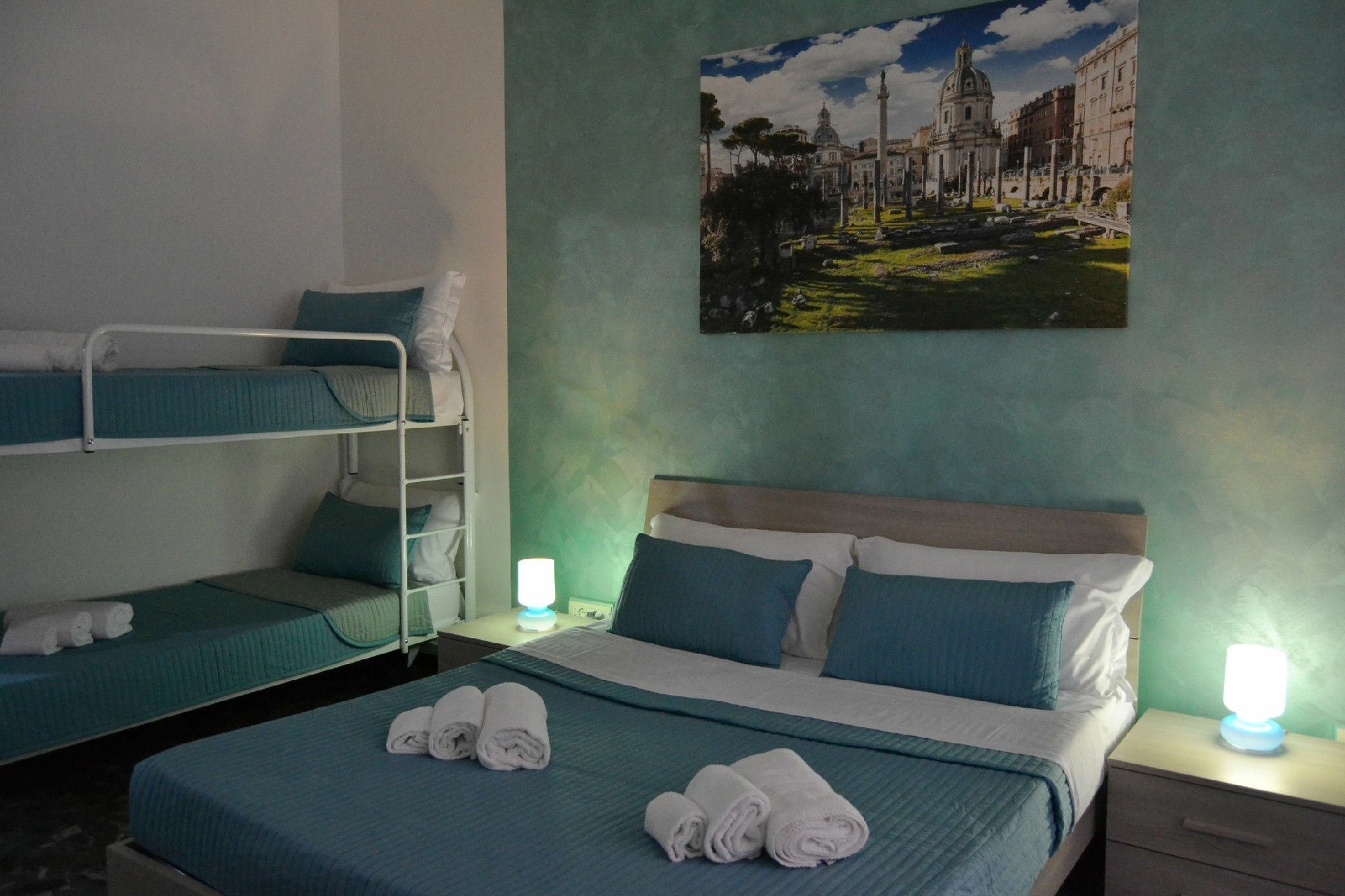 Maxim Rooms Rome Bagian luar foto