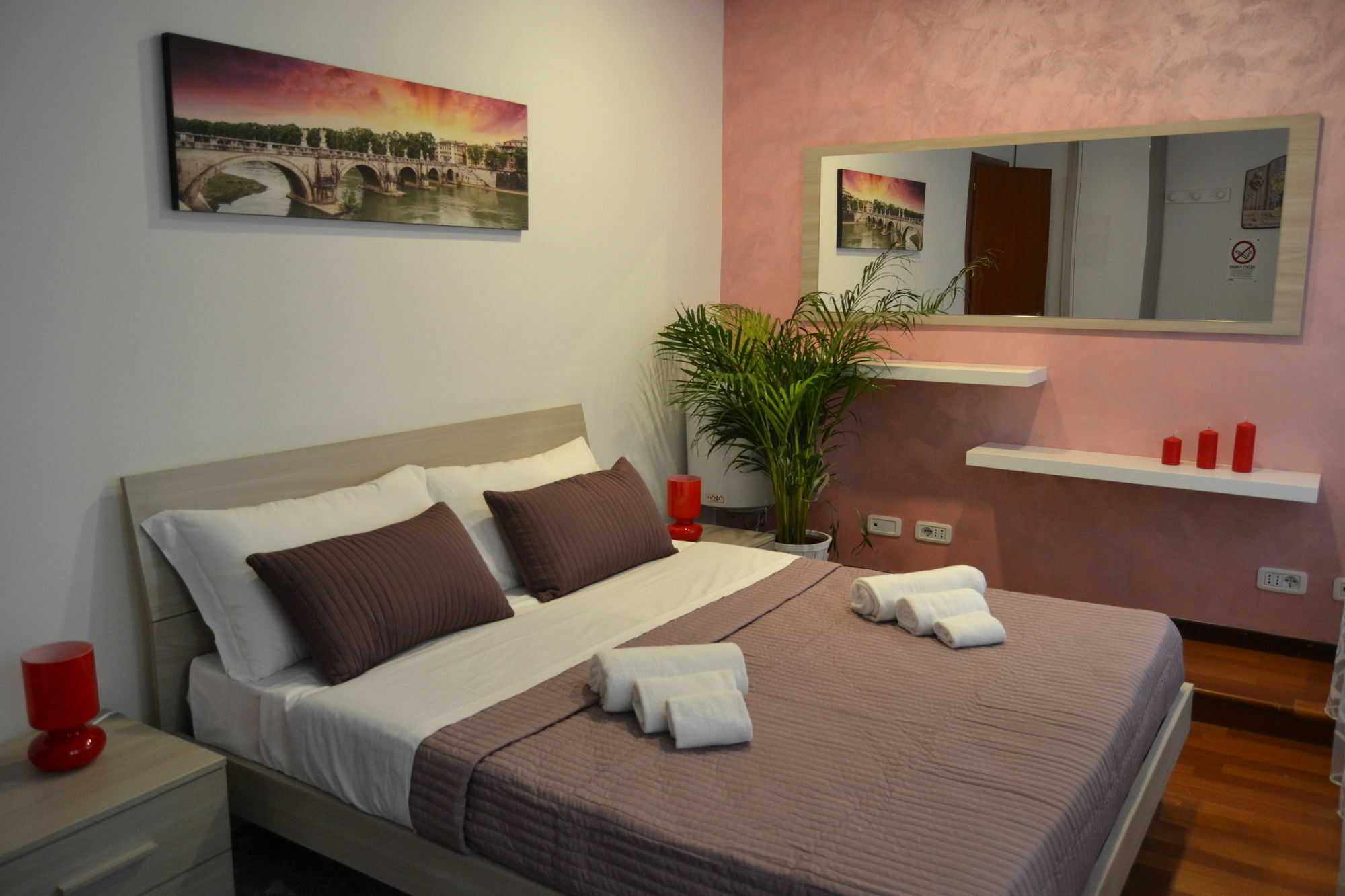 Maxim Rooms Rome Bagian luar foto